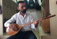 Profesyonel Sahne MHN03A Ekolayzerlı Kısa Sap Maun Ağacı Bağlama